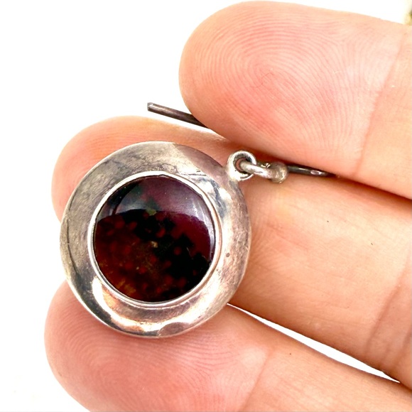 Unique Red Plaid 925 Sterling Silver Dangle Earrings - Picture 2 of 7